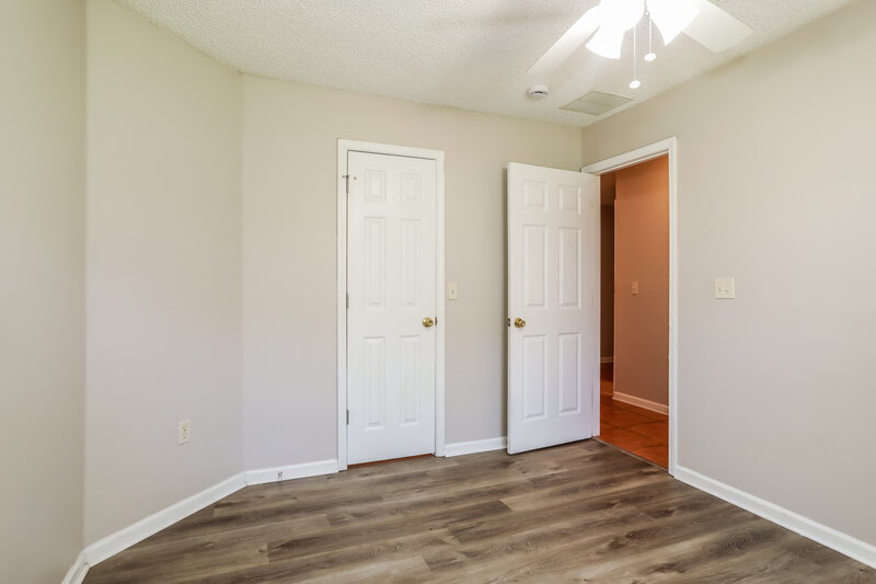 1,850/Mo, 8073 Leafcrest Dr Jacksonville, FL 32244 Bedroom View