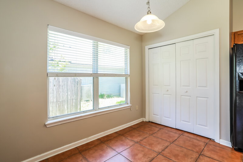 1,850/Mo, 8073 Leafcrest Dr Jacksonville, FL 32244 Bedroom View 3
