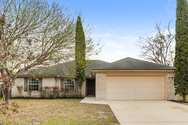 1,985/Mo, 609 Kilwinning Ln Orange Park, FL 32065 External View