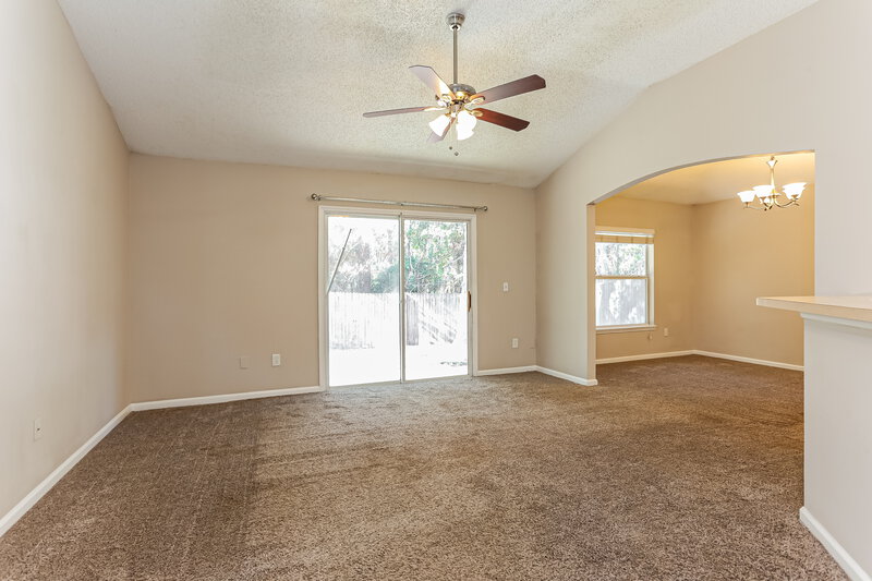 1,650/Mo, 1608 Guardian Dr Jacksonville, FL 32221 Living Room View 2