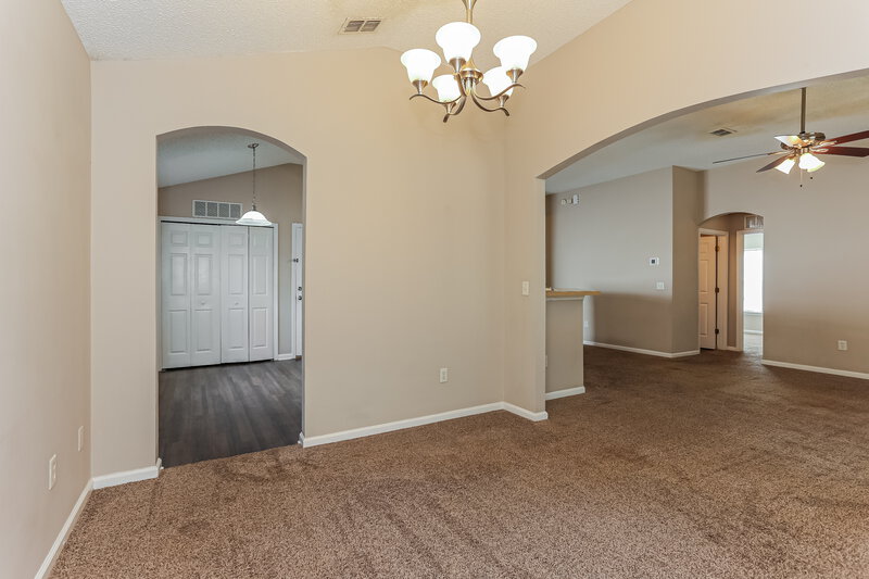 1,650/Mo, 1608 Guardian Dr Jacksonville, FL 32221 Dining Room View