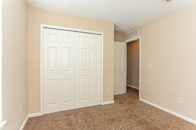 1,650/Mo, 1608 Guardian Dr Jacksonville, FL 32221 Bedroom View 2