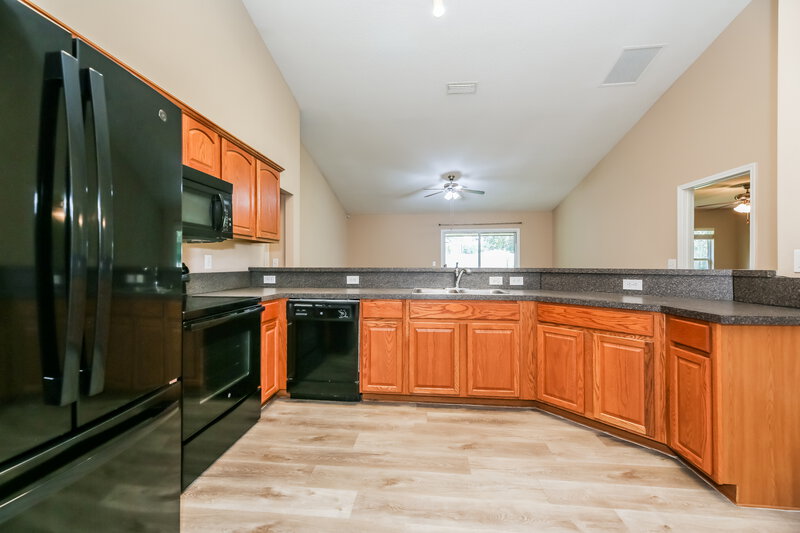 2,065/Mo, 13970 Wild Hammock Trl Jacksonville, FL 32226 Kitchen View 2