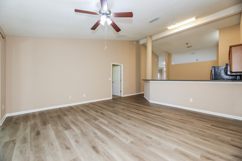 2,065/Mo, 13970 Wild Hammock Trl Jacksonville, FL 32226 Family Room View