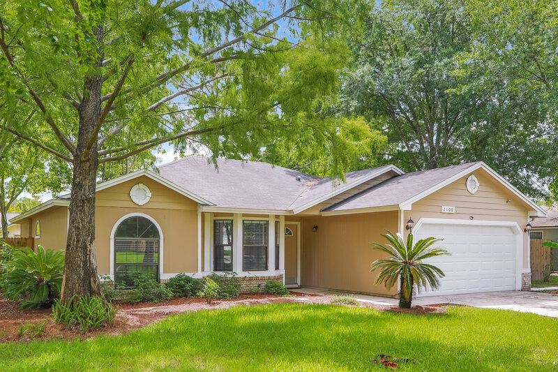 1,875/Mo, 2106 Farm Way Middleburg, FL 32068 Front View