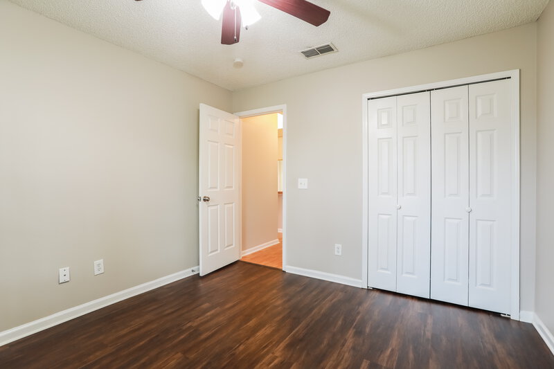 1,875/Mo, 2106 Farm Way Middleburg, FL 32068 Bedroom View