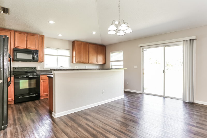 2,335/Mo, 7511 Hawks Cliff Dr Jacksonville, FL 32222 Dining Room View