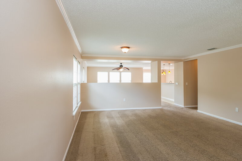 2,535/Mo, 1417 Heather Ct St Augustine, FL 32092 Living Room View