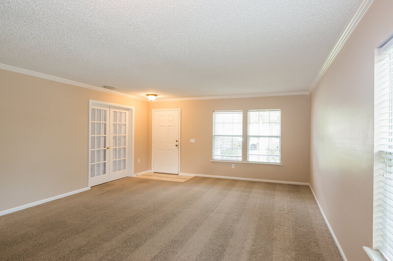 2,535/Mo, 1417 Heather Ct St Augustine, FL 32092 Living Room View 2