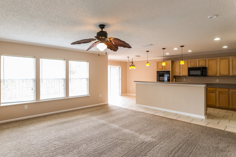 2,535/Mo, 1417 Heather Ct St Augustine, FL 32092 Dining Room View