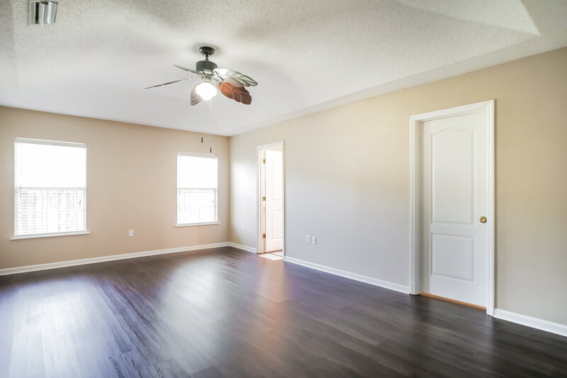 2,500/Mo, 1417 Heather Ct St Augustine, FL 32092 Main Bedroom View 2