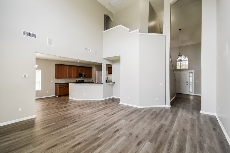 2,450/Mo, 3325 Horseshoe Trail Dr Orange Park, FL 32065 Living Room View 2
