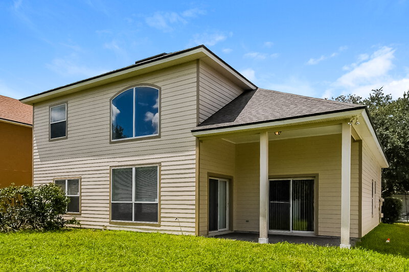 2,450/Mo, 3325 Horseshoe Trail Dr Orange Park, FL 32065 Rear View