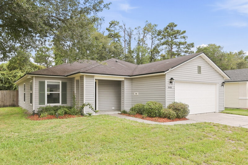 2,095/Mo, 948 Collinswood Dr Jacksonville, FL 32225 Front View