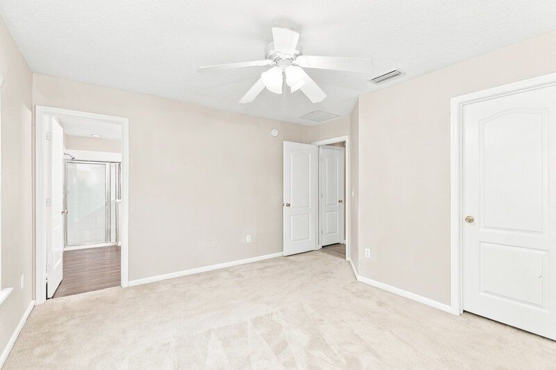 2,095/Mo, 948 Collinswood Dr Jacksonville, FL 32225 Primary Bedroom View 2
