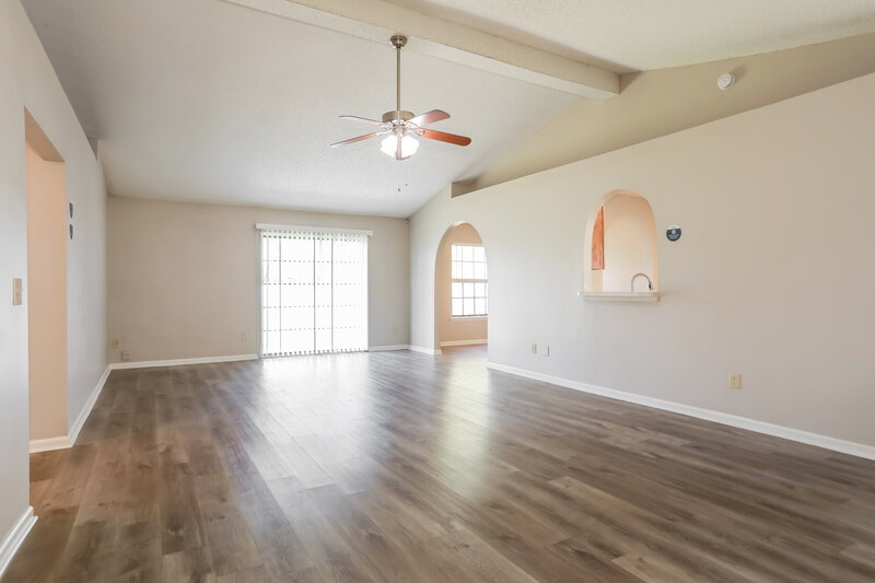 1,660/Mo, 6408 Checkmate Ln Jacksonville, FL 32244 Living Room View