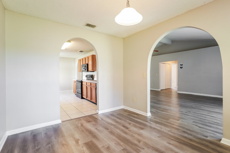 1,660/Mo, 6408 Checkmate Ln Jacksonville, FL 32244 Dining Room View