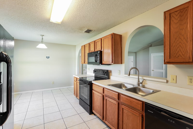 1,660/Mo, 6408 Checkmate Ln Jacksonville, FL 32244 Kitchen View 2