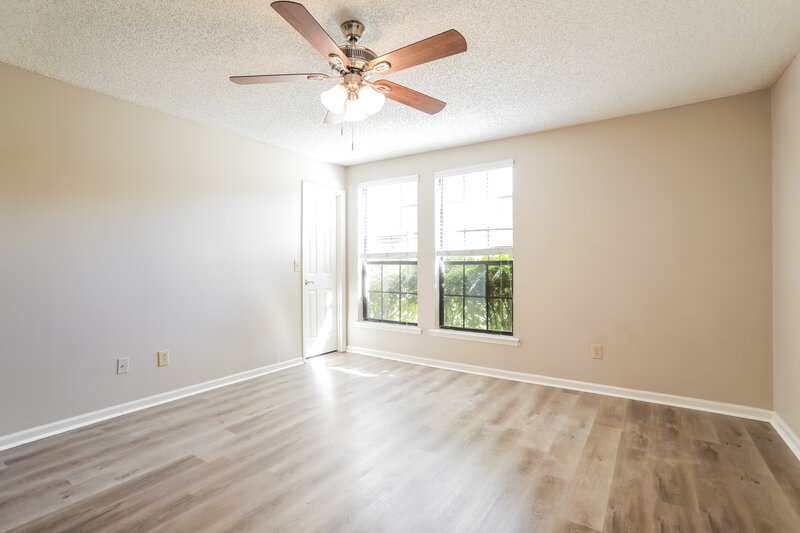 1,660/Mo, 6408 Checkmate Ln Jacksonville, FL 32244 Main Bedroom View