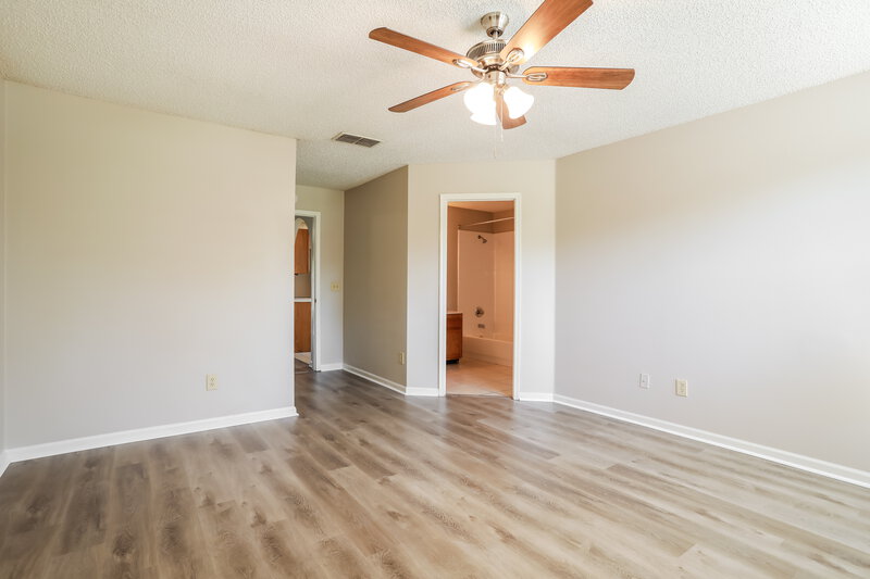 1,660/Mo, 6408 Checkmate Ln Jacksonville, FL 32244 Main Bedroom View 2