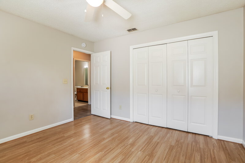 1,660/Mo, 6408 Checkmate Ln Jacksonville, FL 32244 Bedroom View