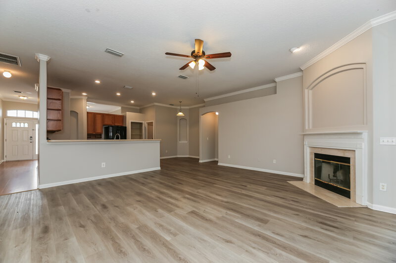 2,445/Mo, 12198 Captiva Bluff Cir W Jacksonville, FL 32226 Living Room View 2