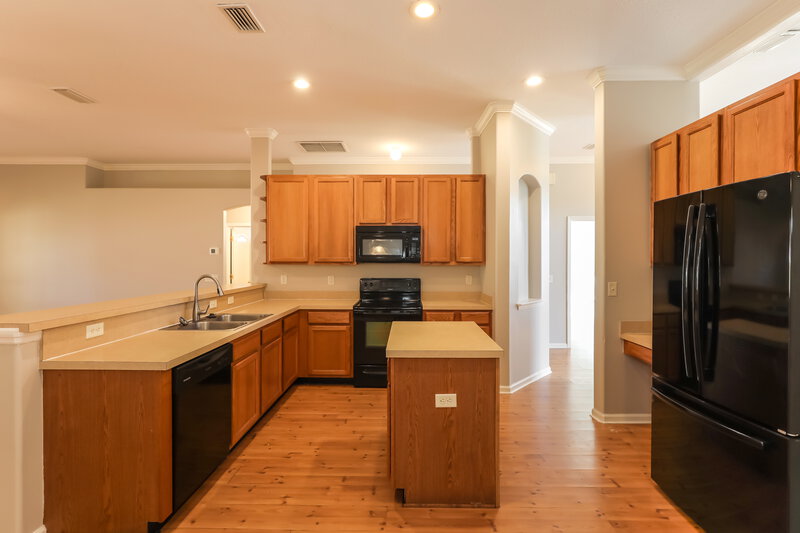 2,310/Mo, 12198 Captiva Bluff Cir W Jacksonville, FL 32226 Kitchen View