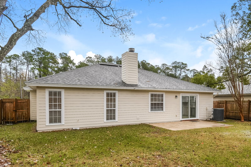 2,070/Mo, 2979 Tuscarora Trl Middleburg, FL 32068 Rear View