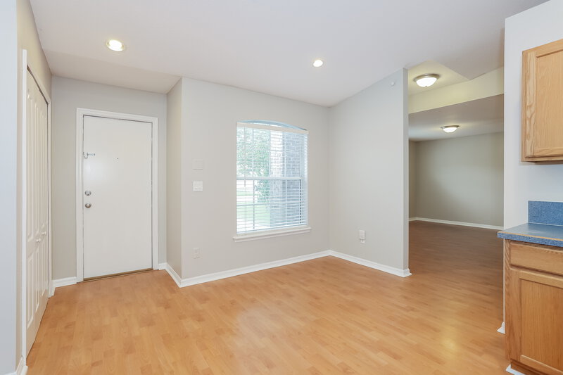 2,350/Mo, 12860 Ellis Island Dr Jacksonville, FL 32224 Breakfast Nook View