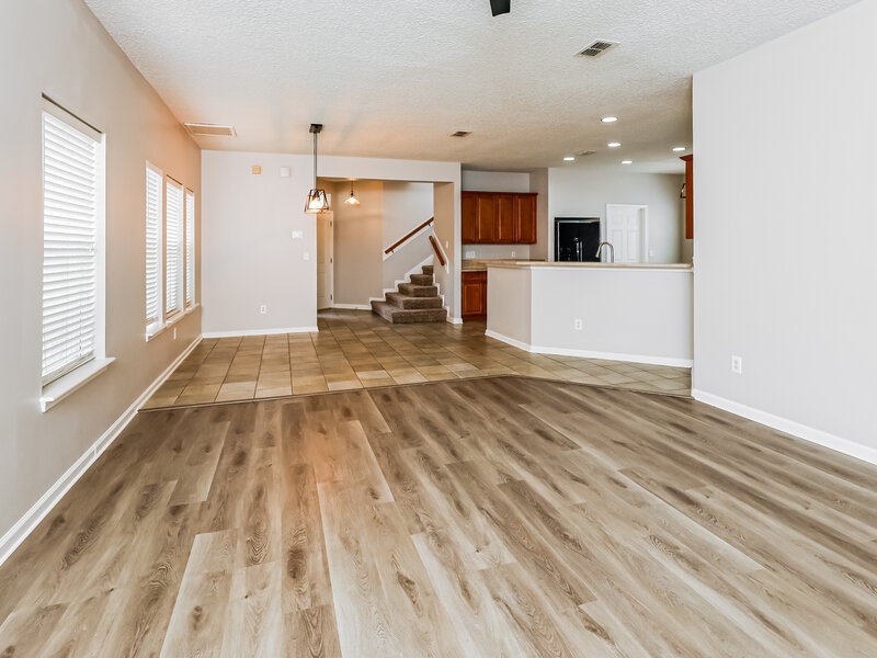 2,645/Mo, 6267 Pendragon Pl Jacksonville, FL 32258 Living Room View