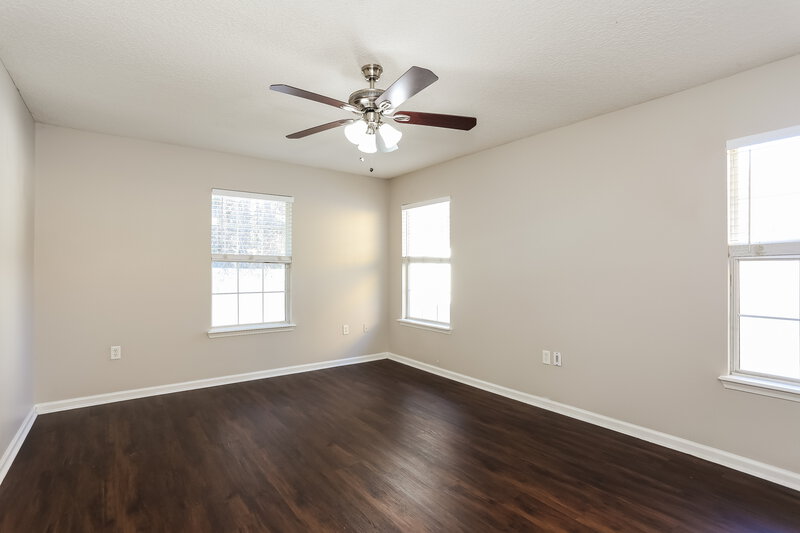 2,180/Mo, 725 Indigo Run Dr Jacksonville, FL 32218 Main Bedroom View