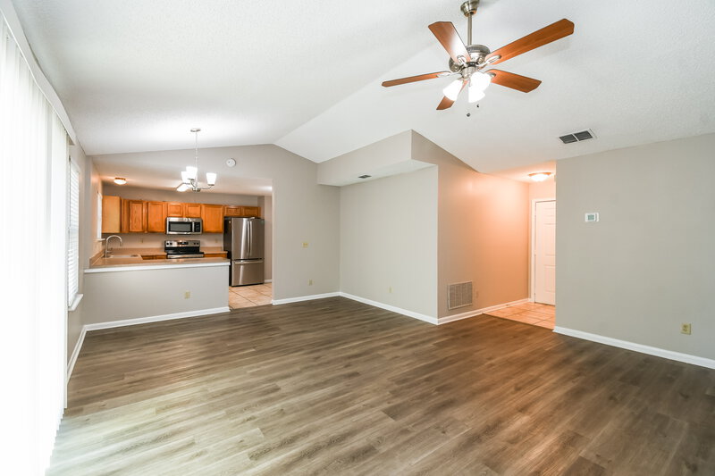 1,760/Mo, 6983 Huntington Woods Cir E Jacksonville, FL 32244 Living Room View