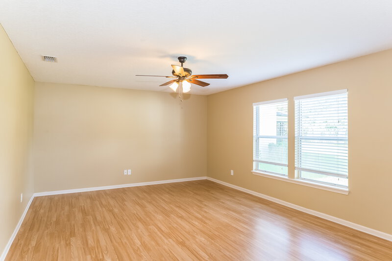 2,195/Mo, 1144 Hyacinth St St Augustine, FL 32092 Family Room View 3