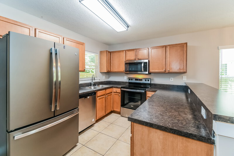 1,695/Mo, 660 Corduroy Ct Orange Park, FL 32073 Kitchen View