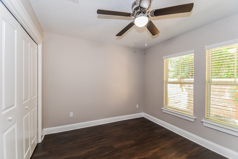 1,695/Mo, 660 Corduroy Ct Orange Park, FL 32073 Main Bedroom View 2