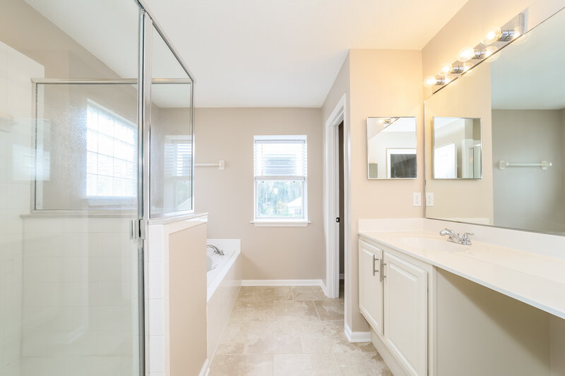 2,045/Mo, 375 Summercove Cir St Augustine, FL 32086 Main Bathroom View