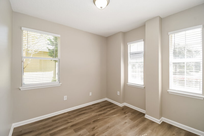 1,810/Mo, 3901 Cedar Bluff Ln Jacksonville, FL 32226 Bedroom View