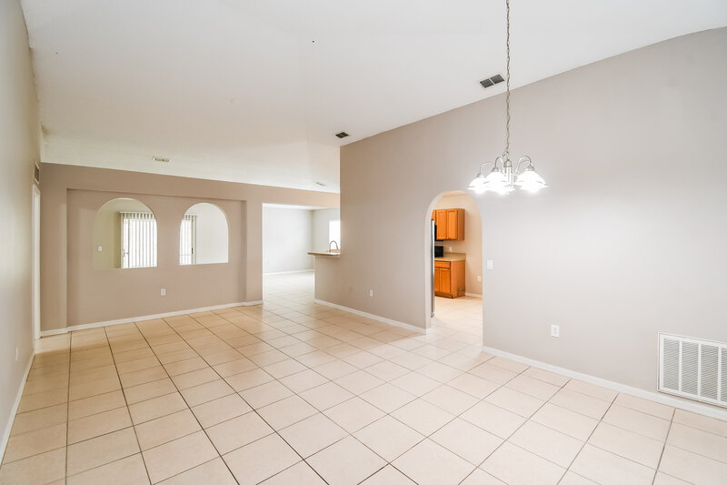 1,725/Mo, 9127 Shindler Crossing Dr Jacksonville, FL 32222 Dining Room View