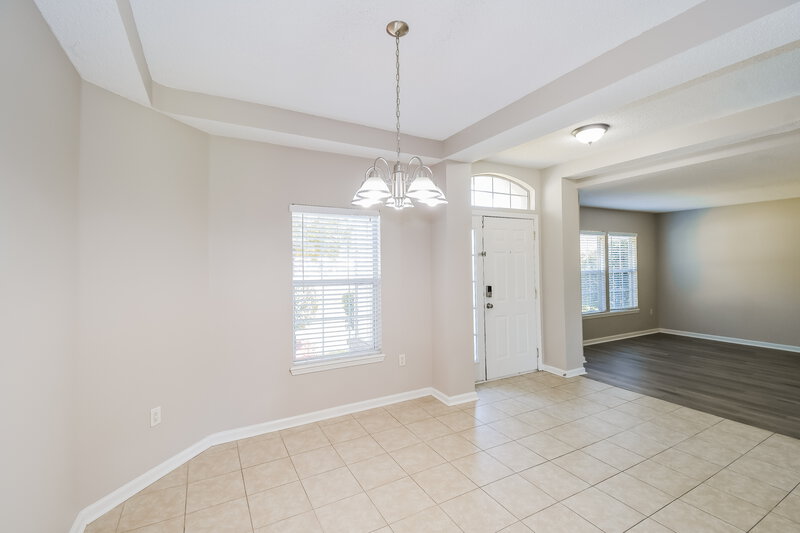 1,860/Mo, 10332 Marsh Hawk Dr Jacksonville, FL 32218 Dining Room View