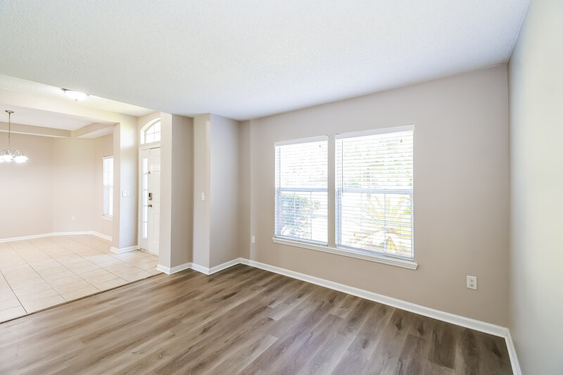 1,860/Mo, 10332 Marsh Hawk Dr Jacksonville, FL 32218 Office View