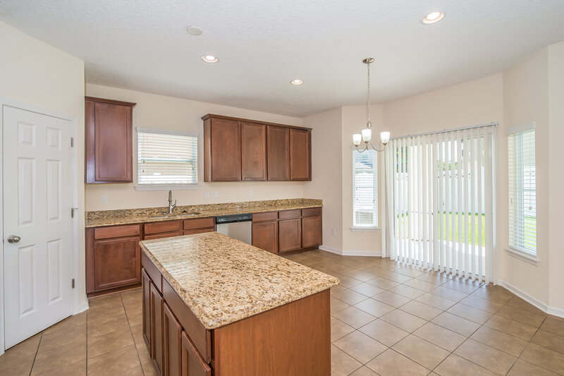 2,080/Mo, 451 Forest Meadow Ln Orange Park, FL 32065 Kitchen View 2
