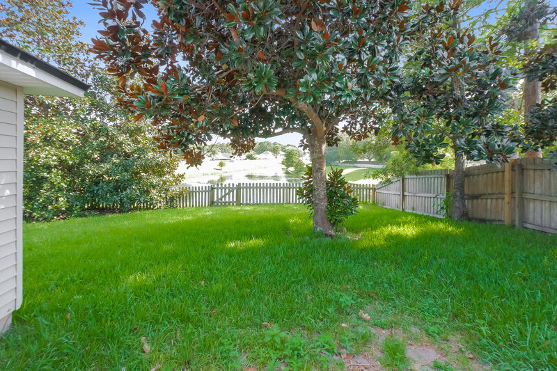 1,930/Mo, 2398 Creekfront Dr Green Cove Springs, FL 32043 Rear View