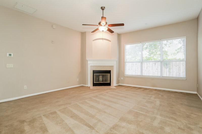 2,030/Mo, 11119 Cherokee Cove Dr Jacksonville, FL 32221 Living Room View