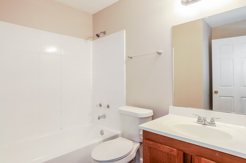 2,380/Mo, 3239 Puffin Way Orange Park, FL 32065 Bathroom View