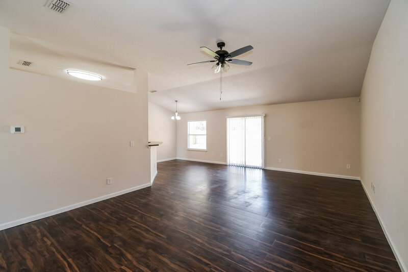 2,220/Mo, 2828 Ravine Hill Dr Middleburg, FL 32068 Living Room View