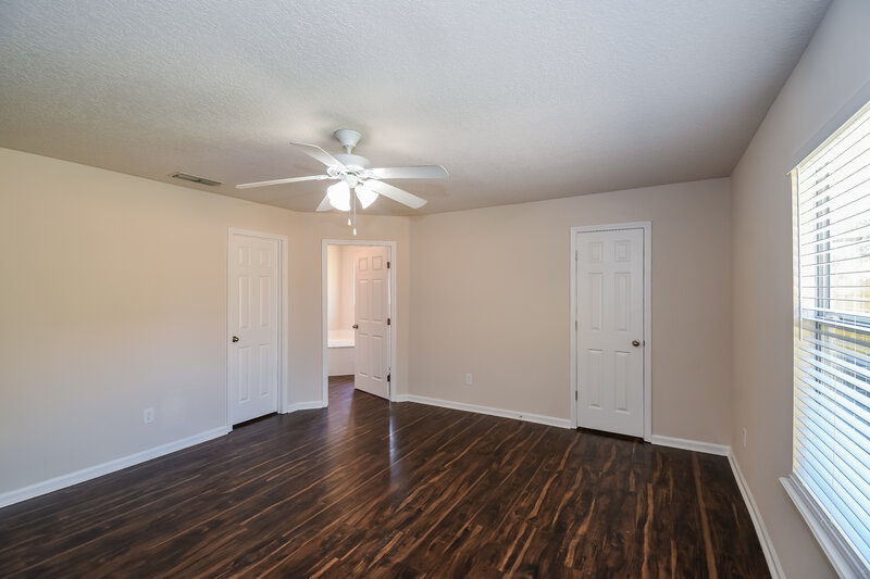2,220/Mo, 2828 Ravine Hill Dr Middleburg, FL 32068 Main Bedroom View 2
