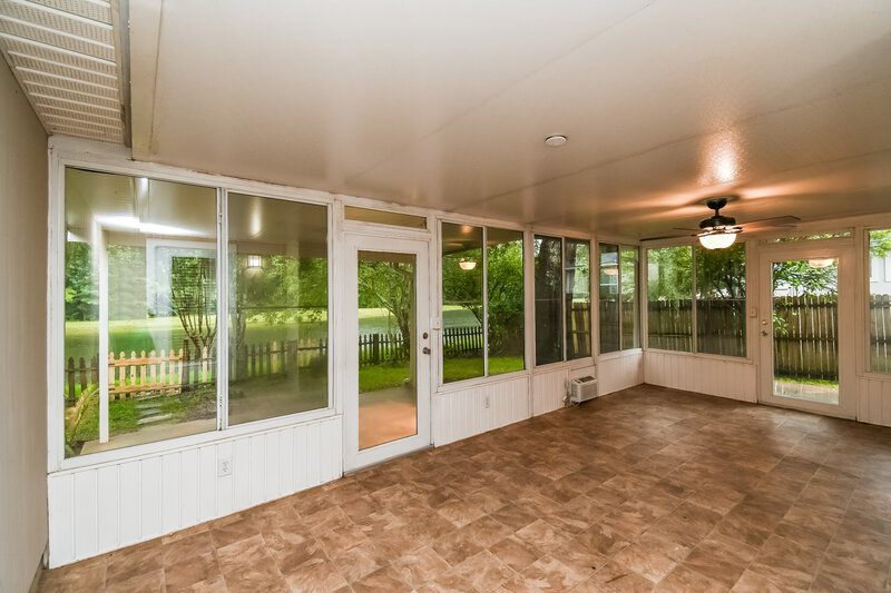 1,855/Mo, 149 Dover Bluff Dr Orange Park, FL 32073 Sun Room View