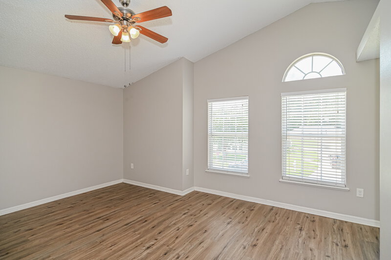 1,730/Mo, 4459 Marsh Hawk Dr S Jacksonville, FL 32218 Main Bedroom View