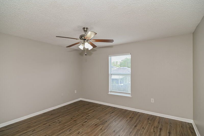 1,730/Mo, 4459 Marsh Hawk Dr S Jacksonville, FL 32218 Bedroom View 3