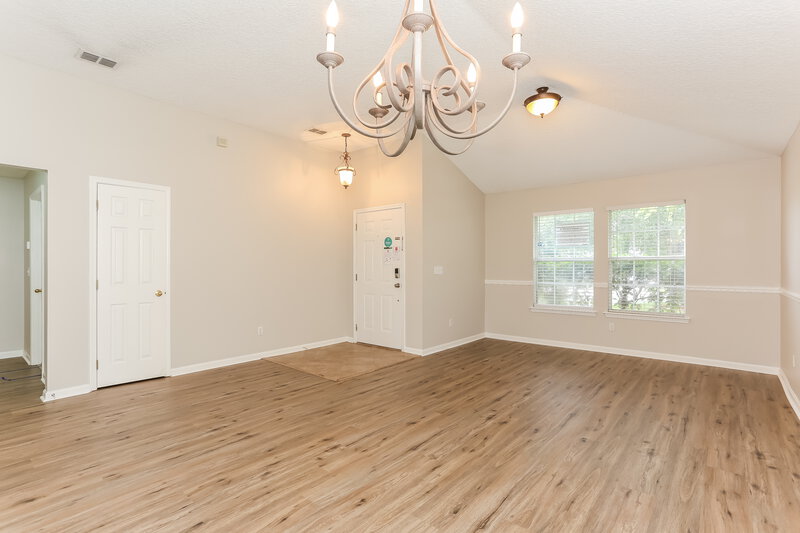 2,135/Mo, 3358 Chapel Ct Jacksonville, FL 32226 Dining Room View